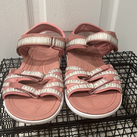 Ryka women’s Sport Sandals with CSS Tech in Savannah Stripe - Picture 2 of 7